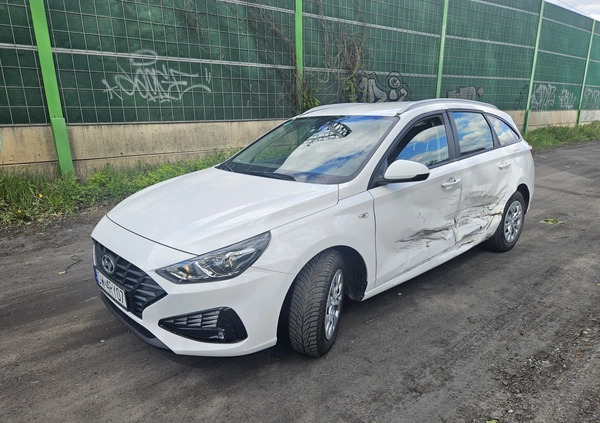 Hyundai I30 cena 37900 przebieg: 58000, rok produkcji 2022 z Piastów małe 154